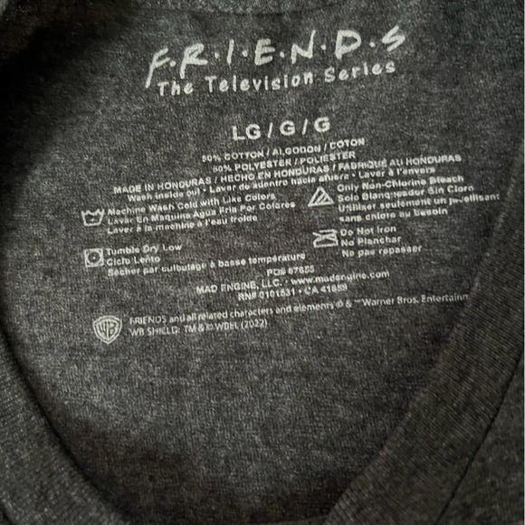 Friends Central Perk Graphic Tee - Picture 3 of 5